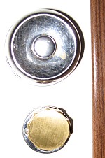 The door configuration that kept Veronica locked in her hotel room for a full hour